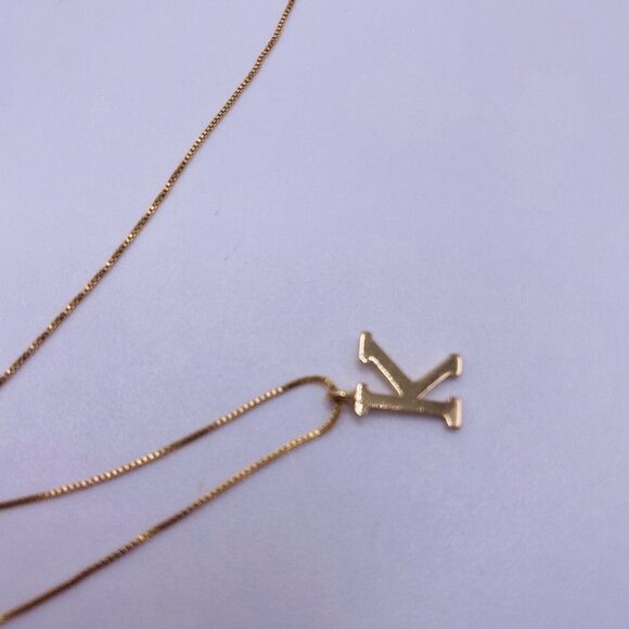 Aura Brand Gold Tone K Intial Pendant Long Necklace 28” New - Picture 4 of 4